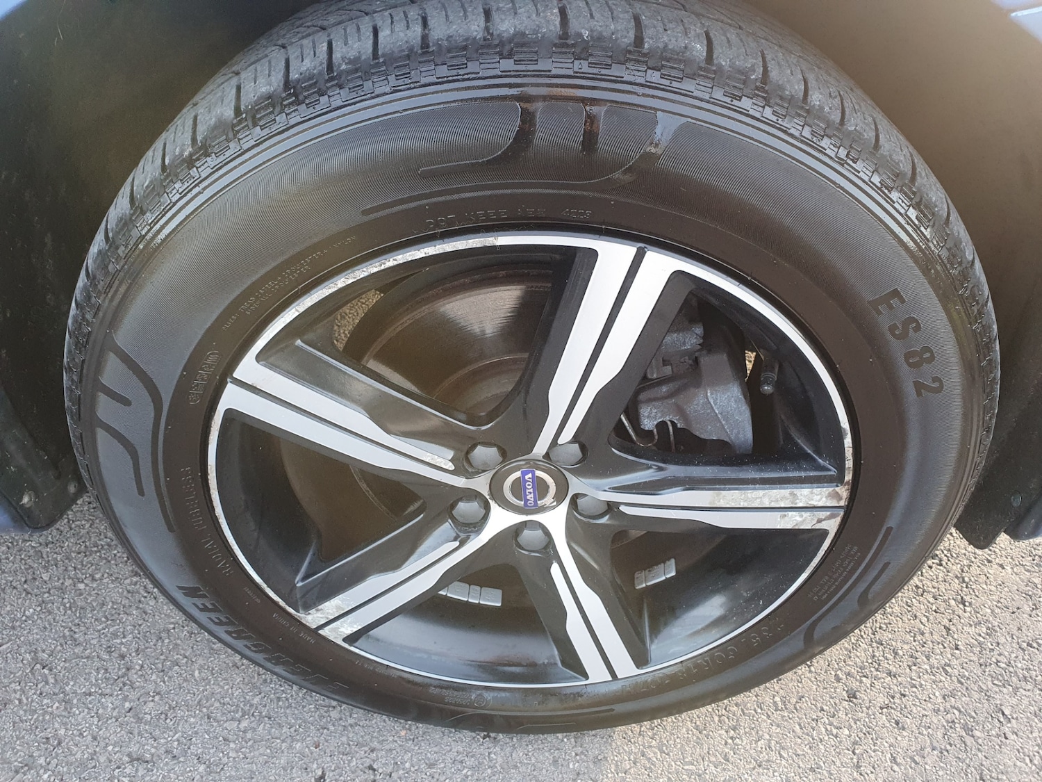 Used Volvo XC60 2017 for sale - 77584235: Photo 25