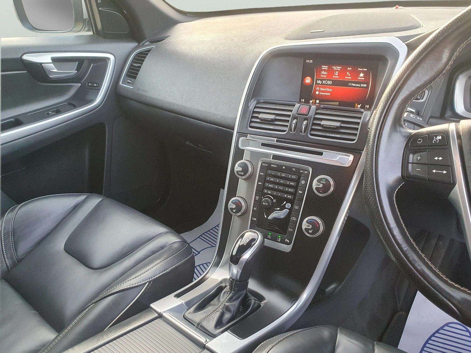 Used Volvo XC60 2017 for sale - 77584235: Photo 34