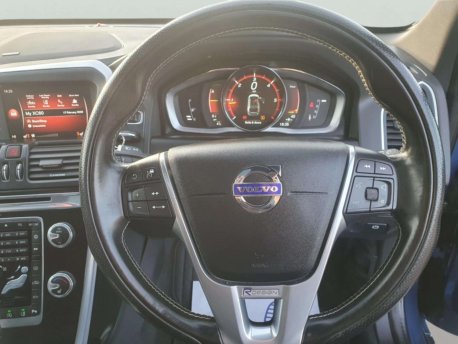 Used Volvo XC60 2017 for sale - 77584235: Photo 53