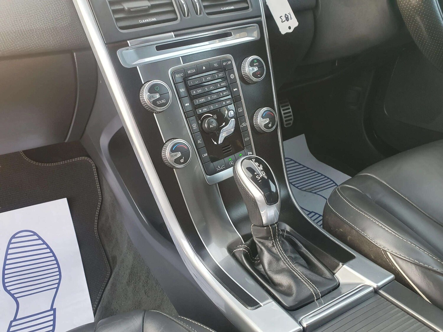 Used Volvo XC60 2017 for sale - 77584235: Photo 59