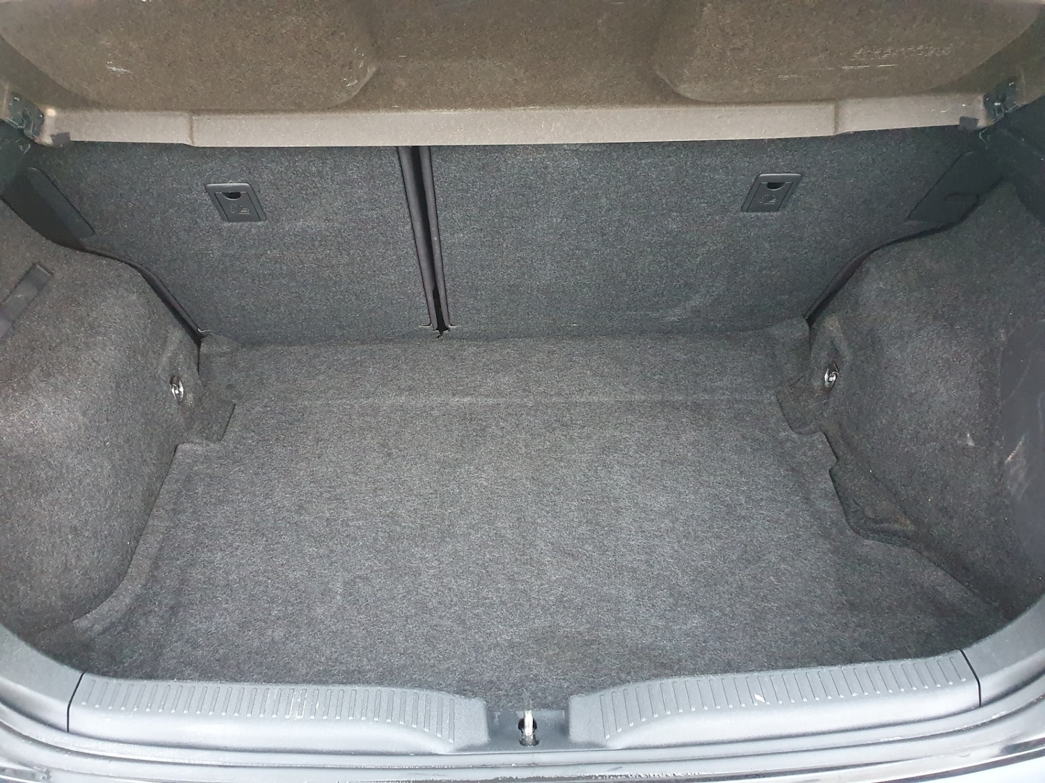 Used Toyota Auris 2009 for sale - 76386981: Photo 24