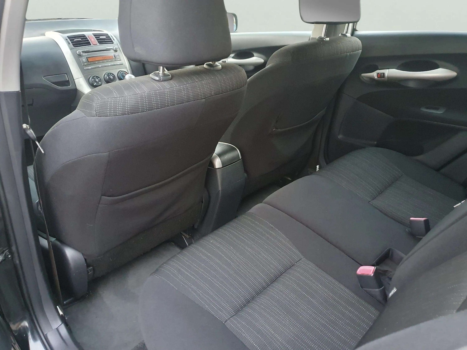 Used Toyota Auris 2009 for sale - 76386981: Photo 45