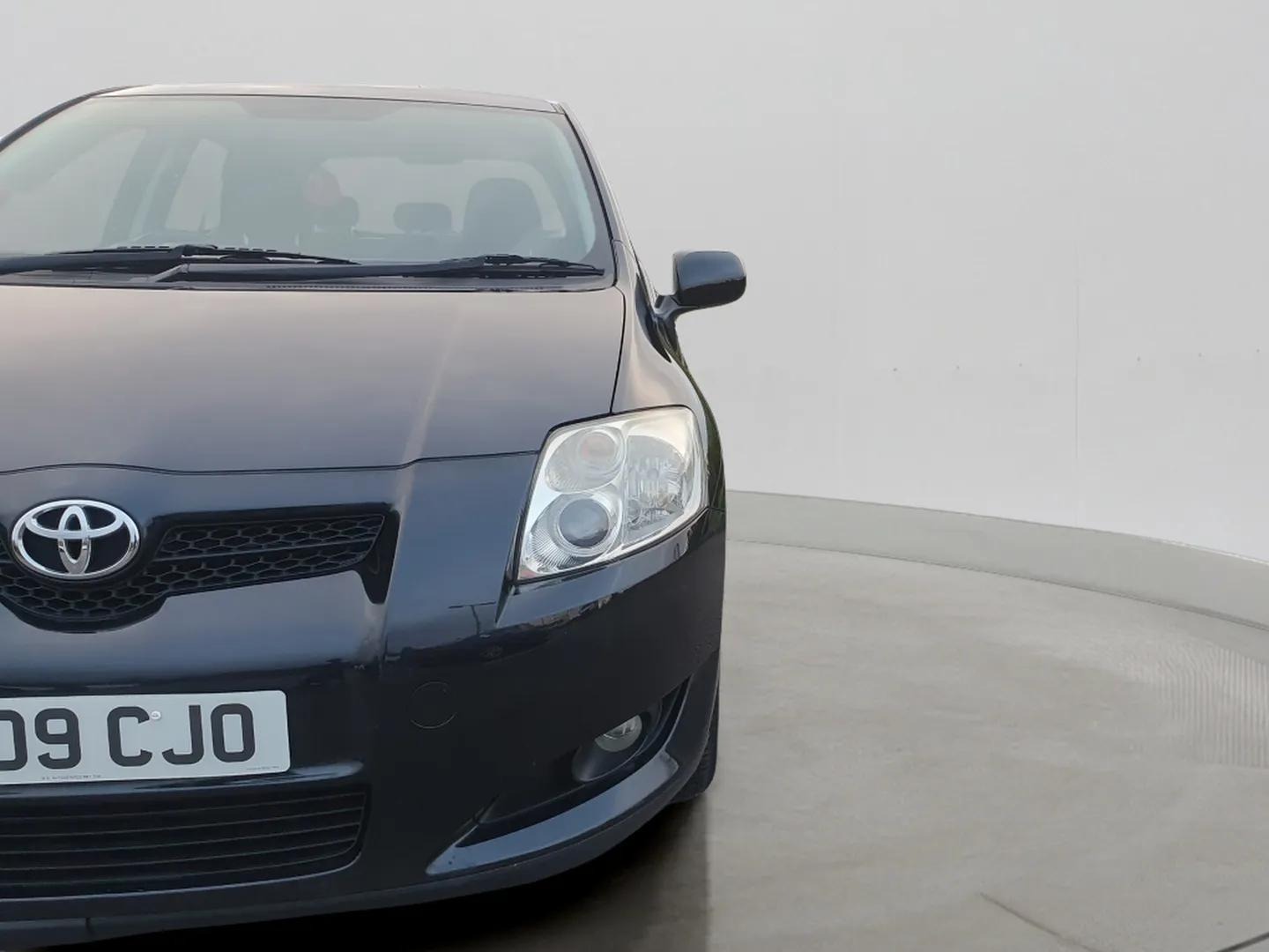 Used Toyota Auris 2009 for sale - 76386981: Photo 5