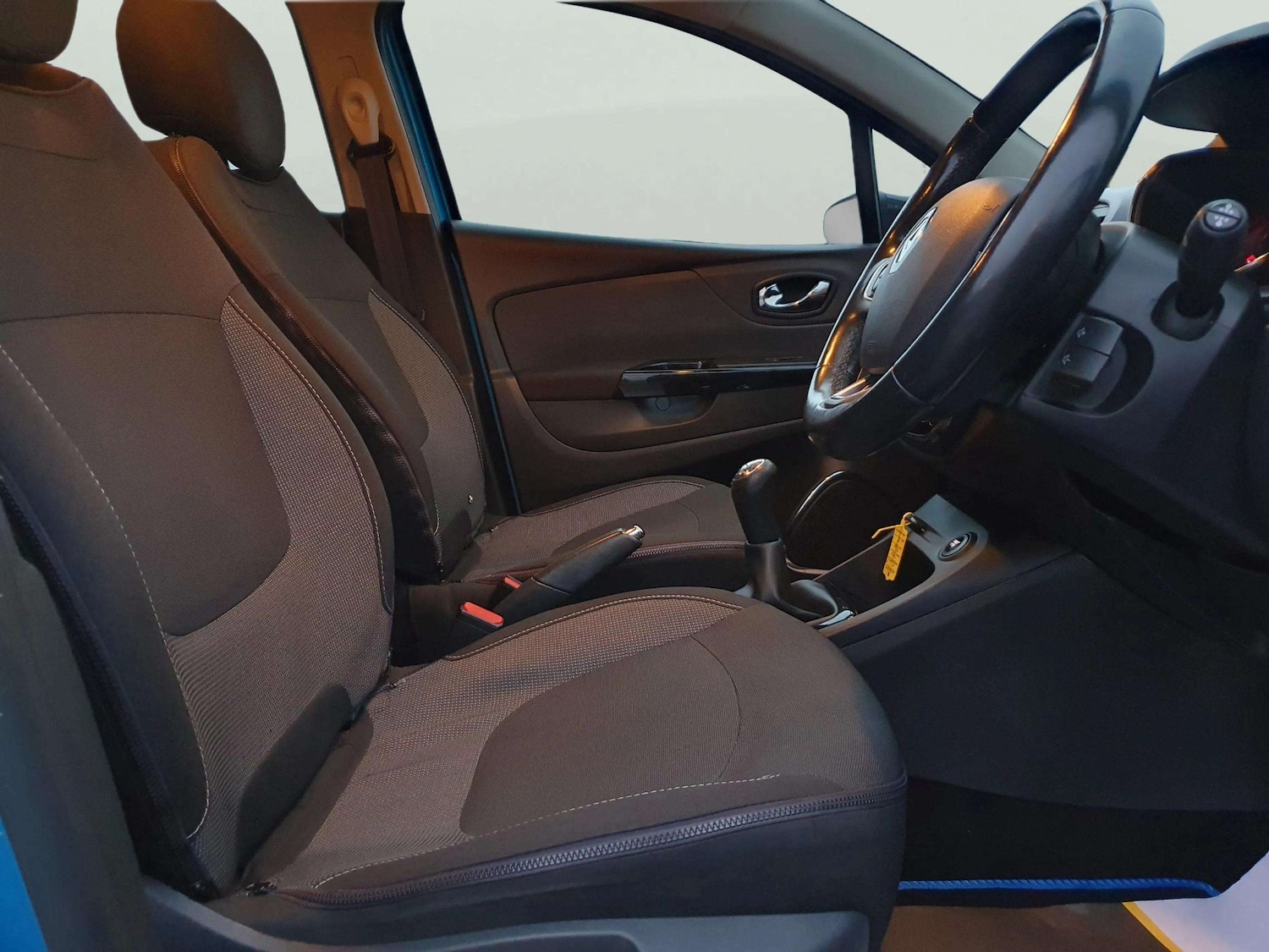 Used Renault Captur 2017 for sale - 77521829: Photo 27