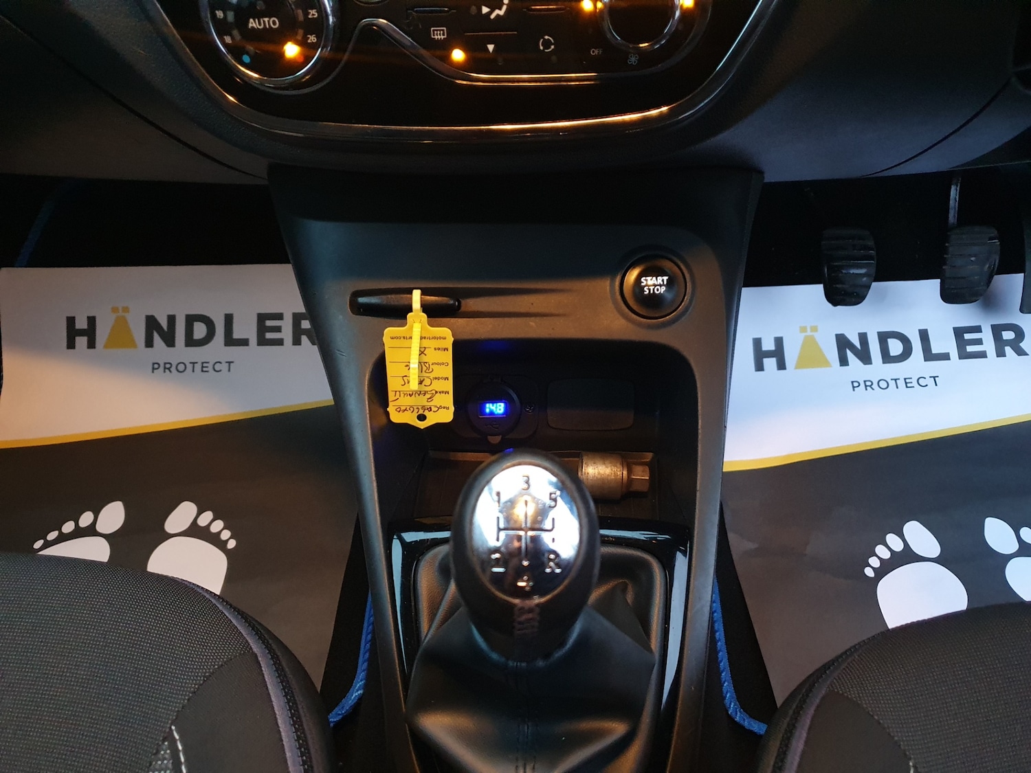 Used Renault Captur 2017 for sale - 77521829: Photo 41