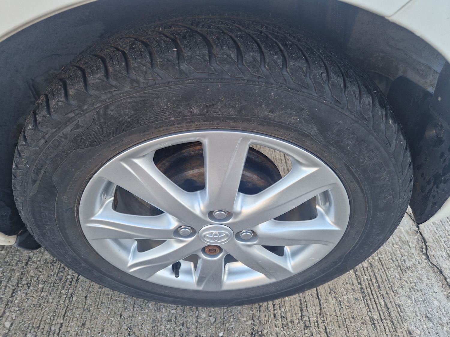 Used Toyota Yaris 2012 for sale - 76782583: Photo 24