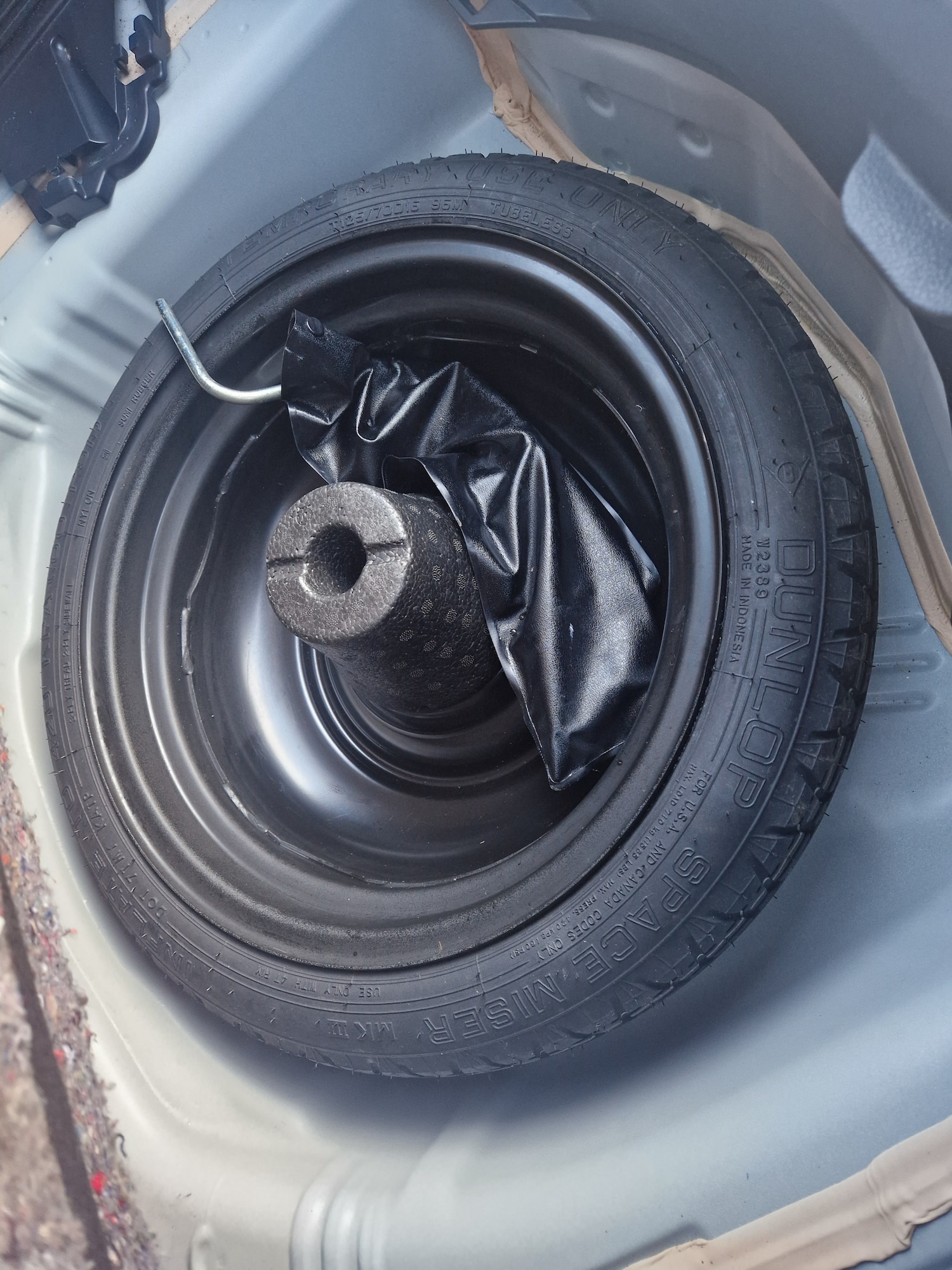 Used Toyota Yaris 2012 for sale - 76782583: Photo 27