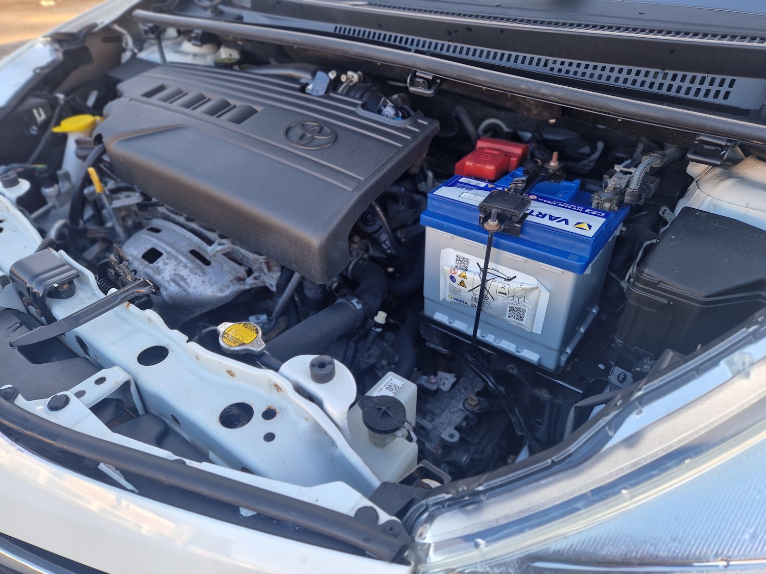 Used Toyota Yaris 2012 for sale - 76782583: Photo 30