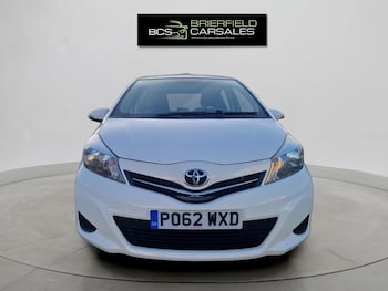 Used Toyota Yaris 2012 for sale - 76782583: Photo