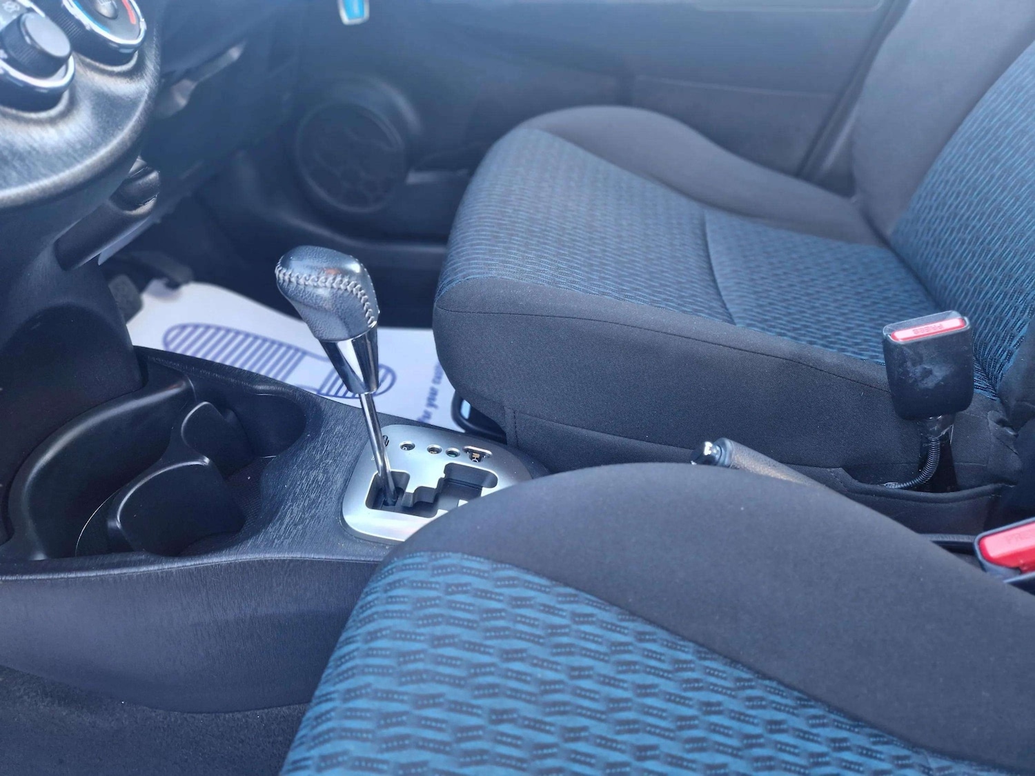 Used Toyota Yaris 2012 for sale - 76782583: Photo 41