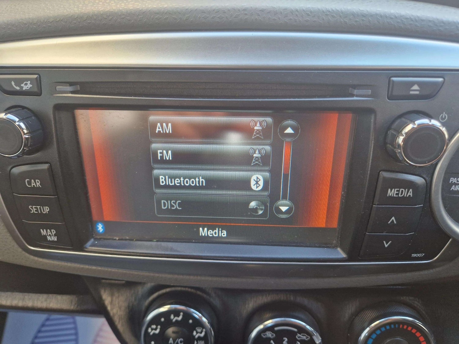 Used Toyota Yaris 2012 for sale - 76782583: Photo 57