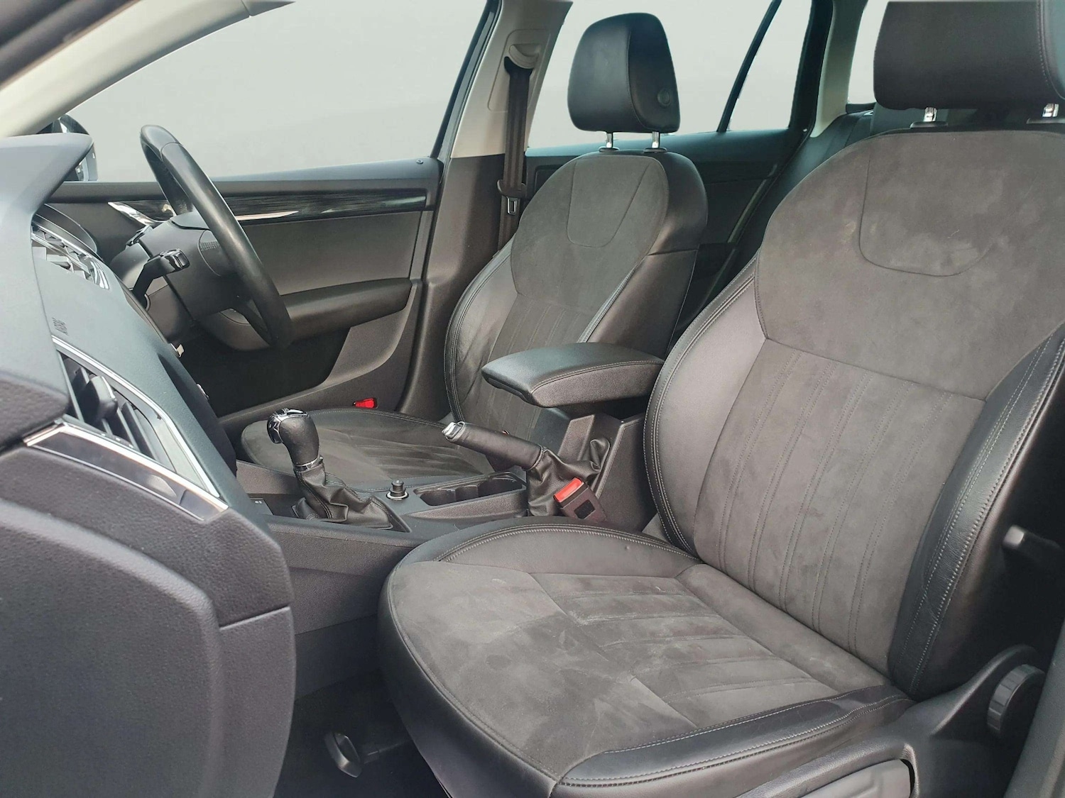 Used Skoda Octavia 2019 for sale - 76932351: Photo 37