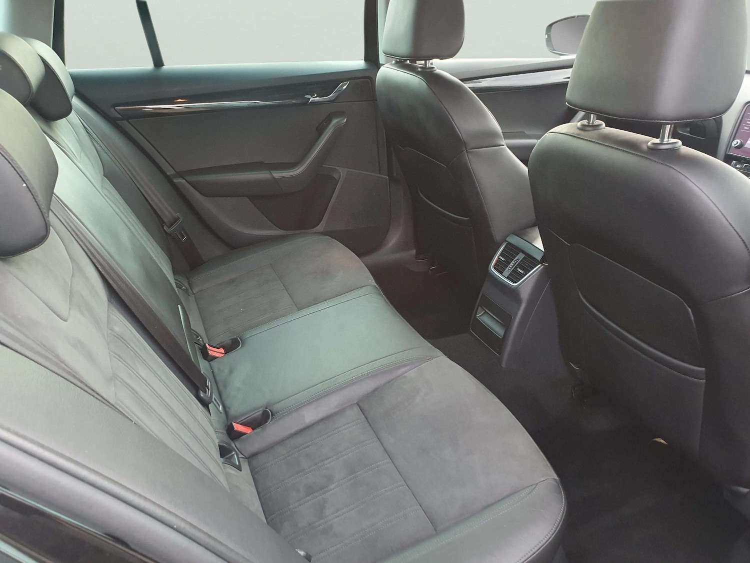 Used Skoda Octavia 2019 for sale - 76932351: Photo 40