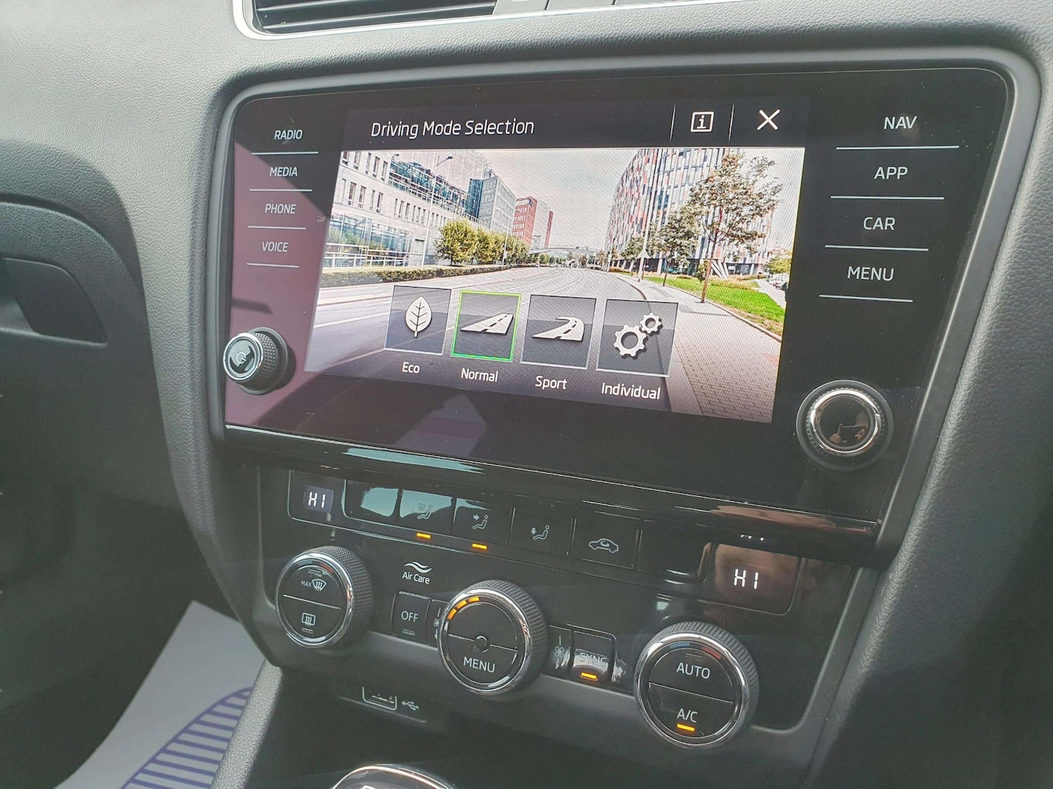 Used Skoda Octavia 2019 for sale - 76932351: Photo 48