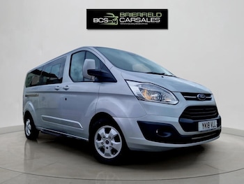 2018 (18) - 2.0 TDCi 130ps Low Roof 9 Seater Titanium Auto