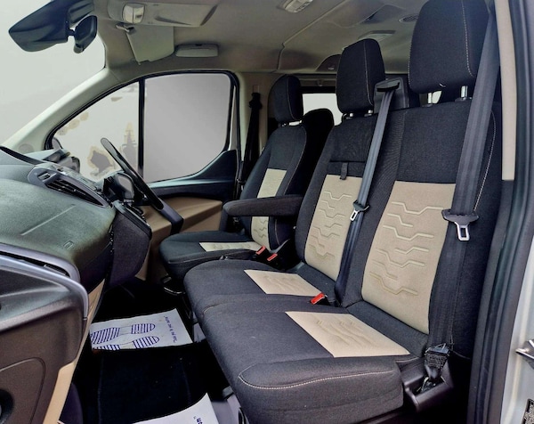 Used Ford Tourneo Custom 2018 for sale - 76172273: Photo 42