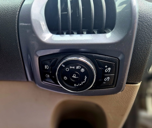 Used Ford Tourneo Custom 2018 for sale - 76172273: Photo 56