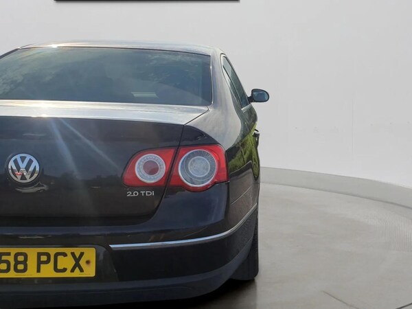 Used Volkswagen Passat 2009 for sale - 76196737: Photo 14