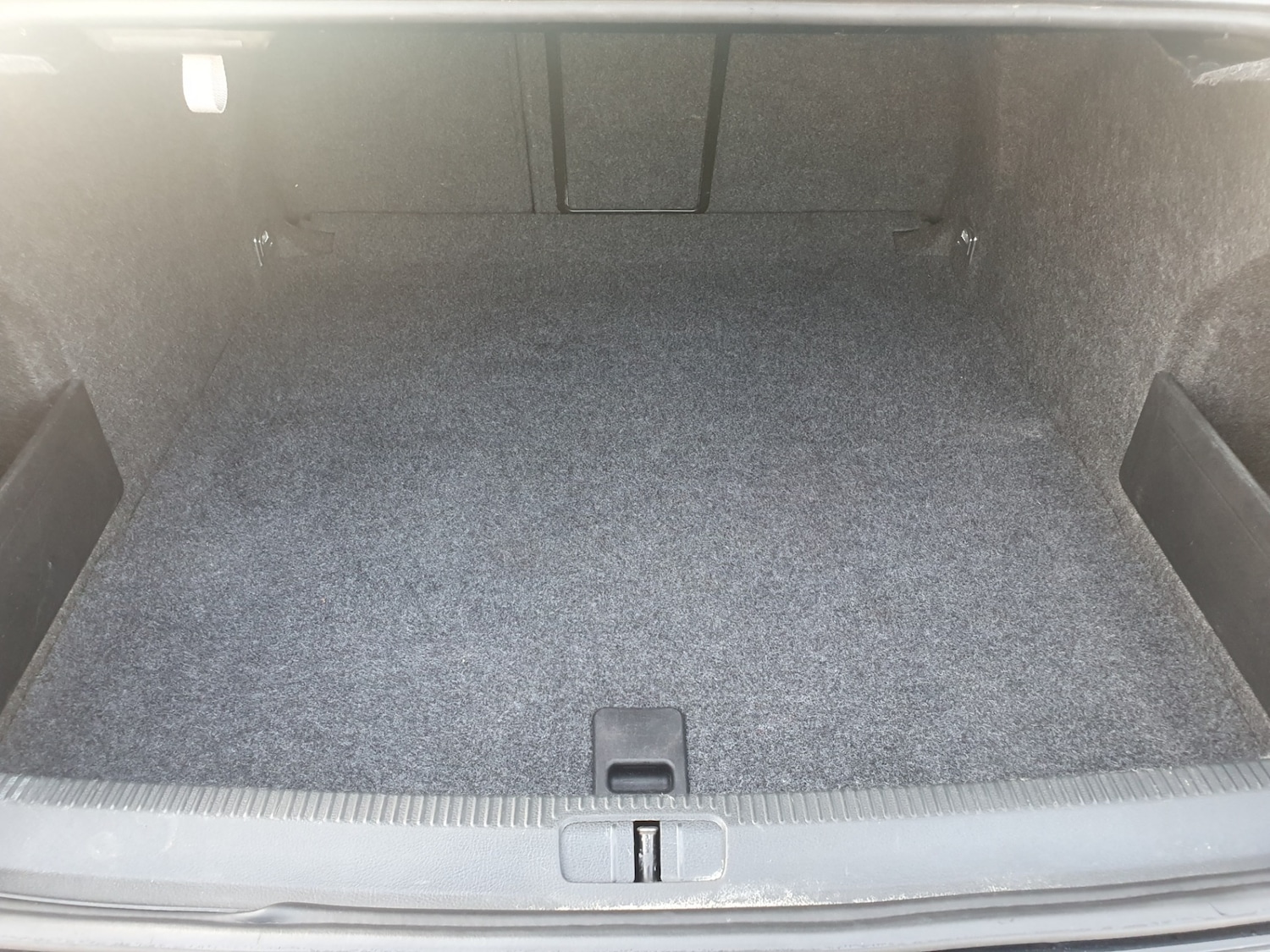 Used Volkswagen Passat 2009 for sale - 76196737: Photo 27