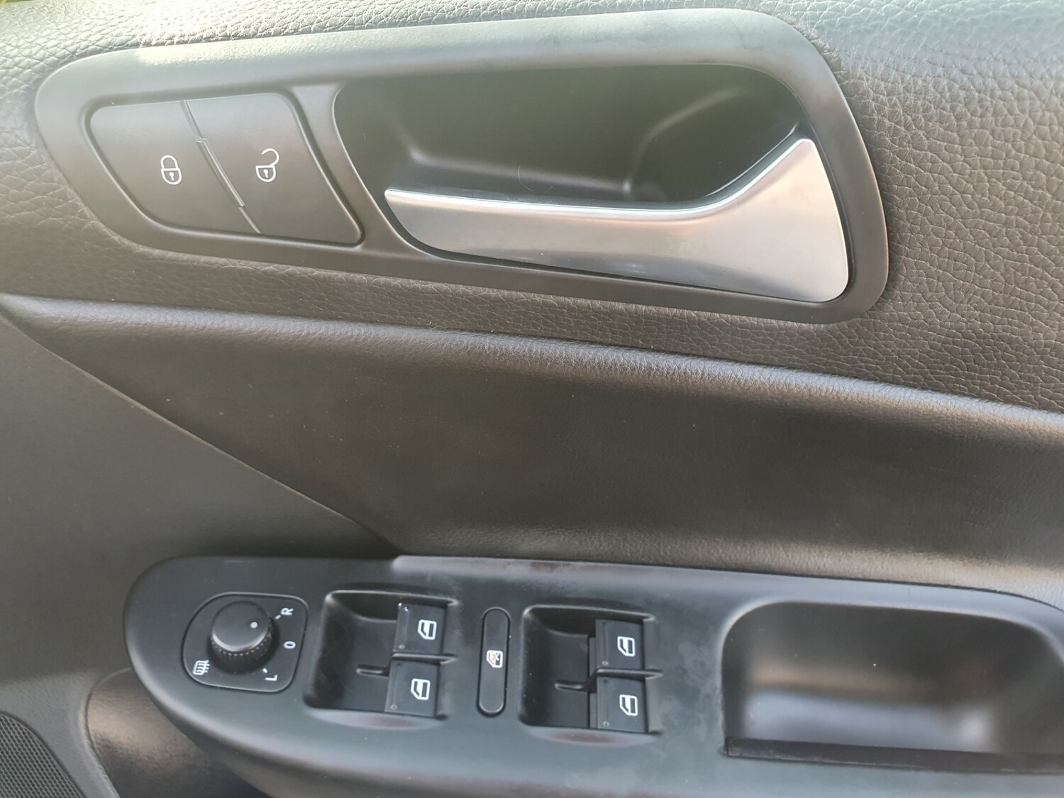 Used Volkswagen Passat 2009 for sale - 76196737: Photo 46