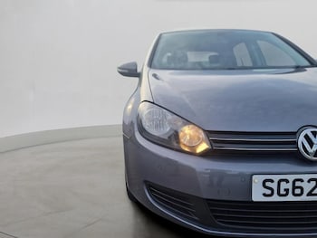 Used Volkswagen Golf 2012 for sale - 76162428: Photo 4