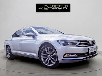 Used Volkswagen Passat 2017 for sale - 76117681: Photo