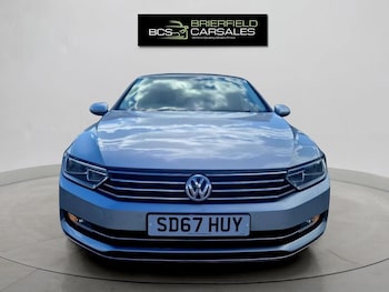 Used Volkswagen Passat 2017 for sale - 76117681: Photo