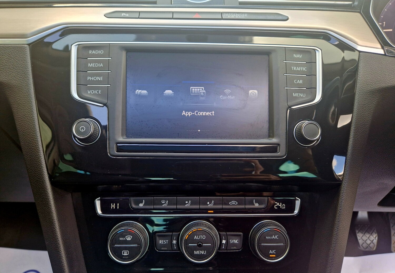 Used Volkswagen Passat 2017 for sale - 76117681: Photo 51