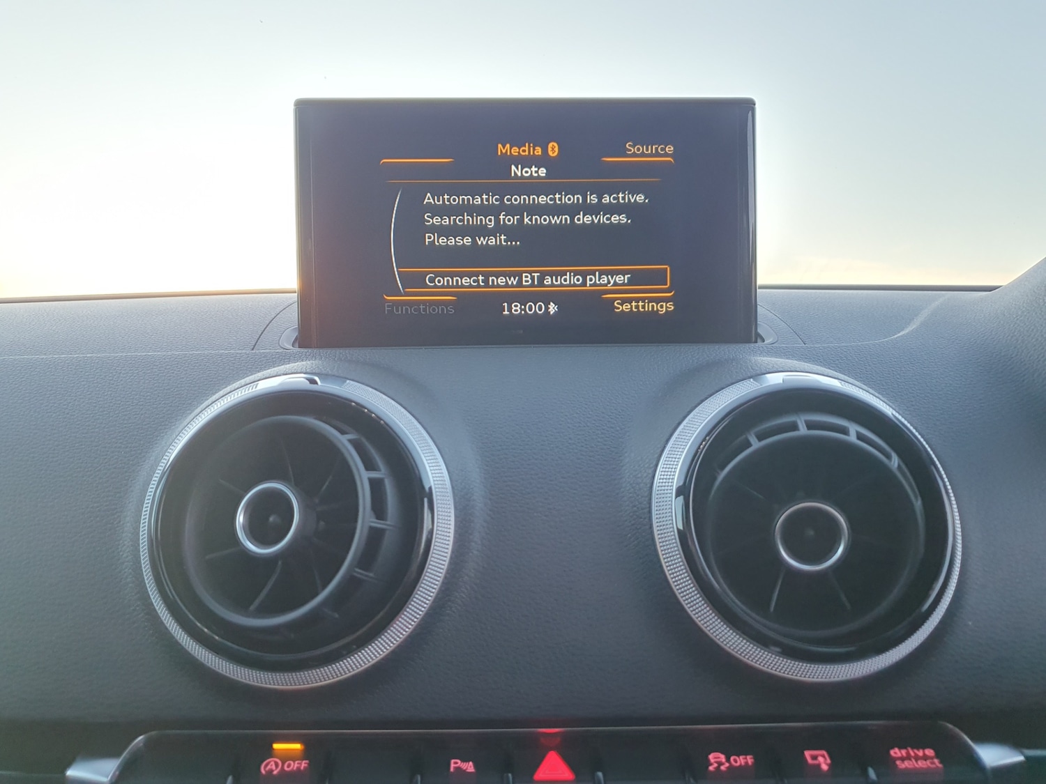 Used Audi RS3 2016 for sale - 77938265: Photo 43