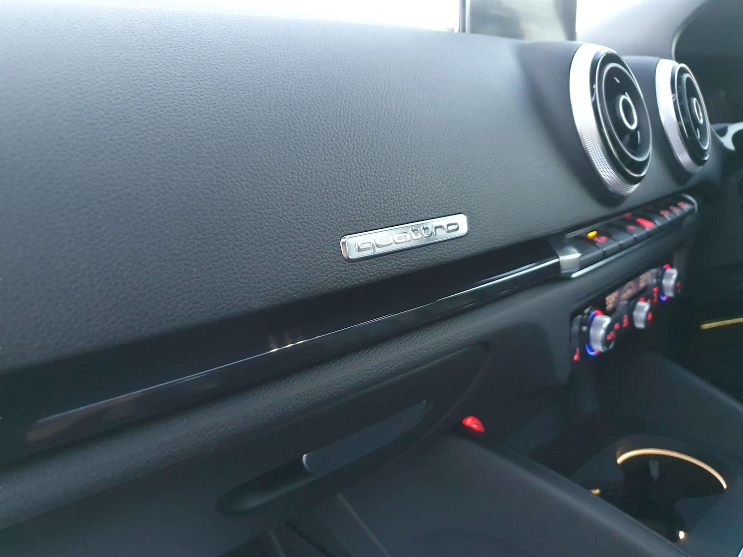 Used Audi RS3 2016 for sale - 77938265: Photo 57