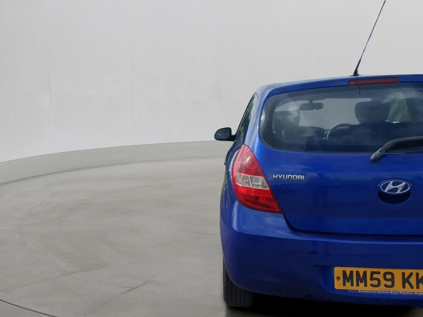 Used Hyundai i20 2010 for sale - 76316960: Photo 15