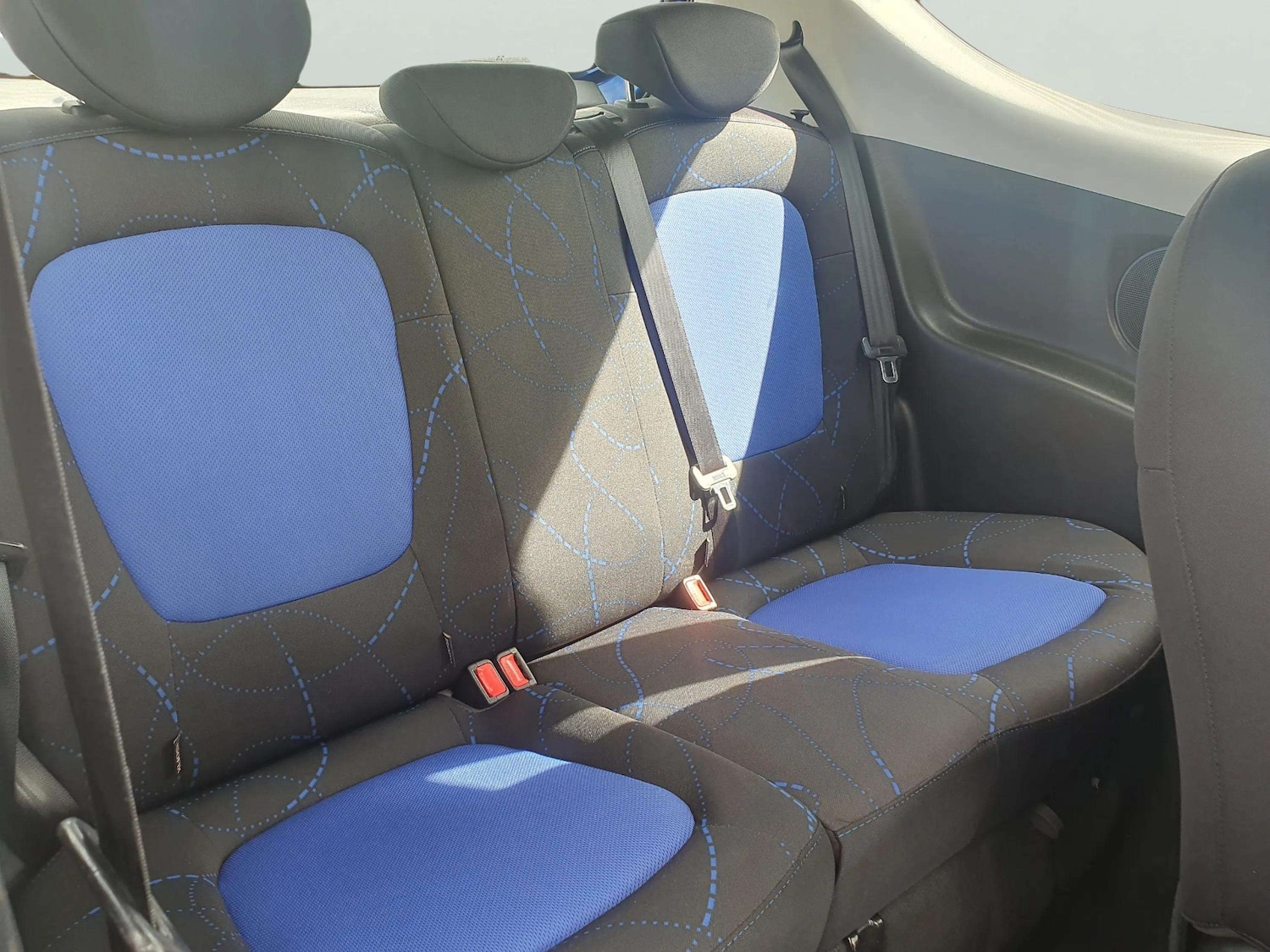 Used Hyundai i20 2010 for sale - 76316960: Photo 38