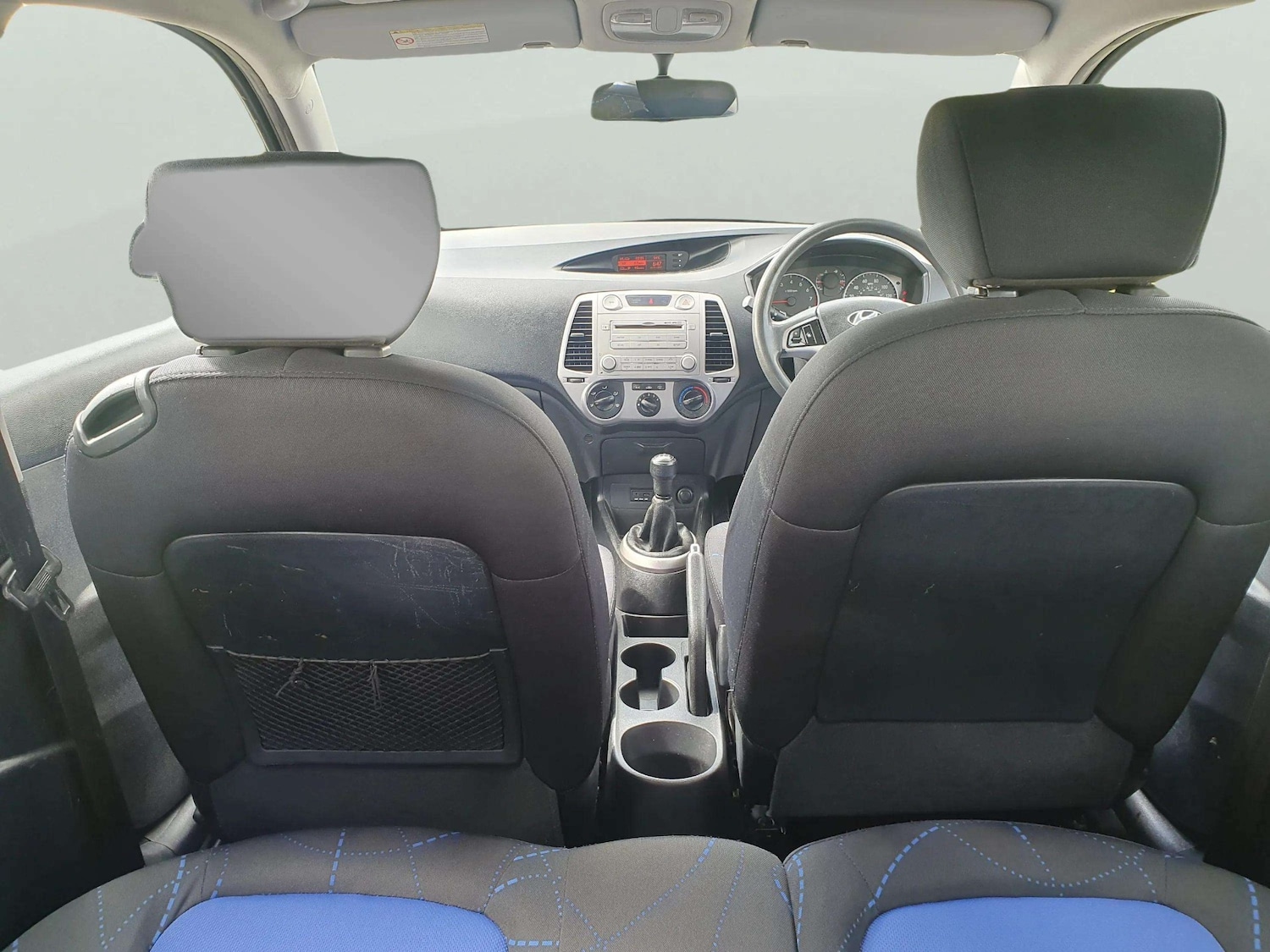 Used Hyundai i20 2010 for sale - 76316960: Photo 39