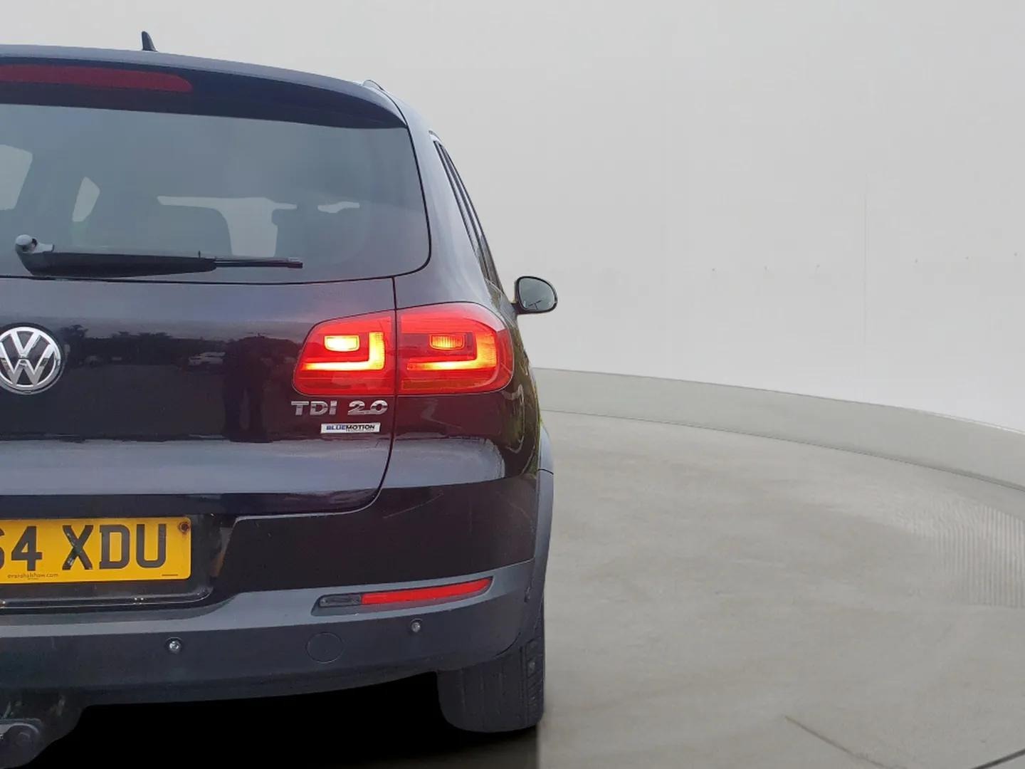 Used Volkswagen Tiguan 2015 for sale - 76292310: Photo 14