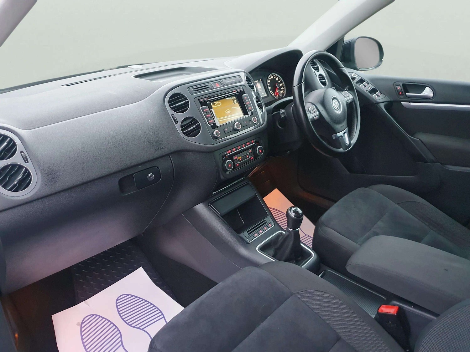 Used Volkswagen Tiguan 2015 for sale - 76292310: Photo 37