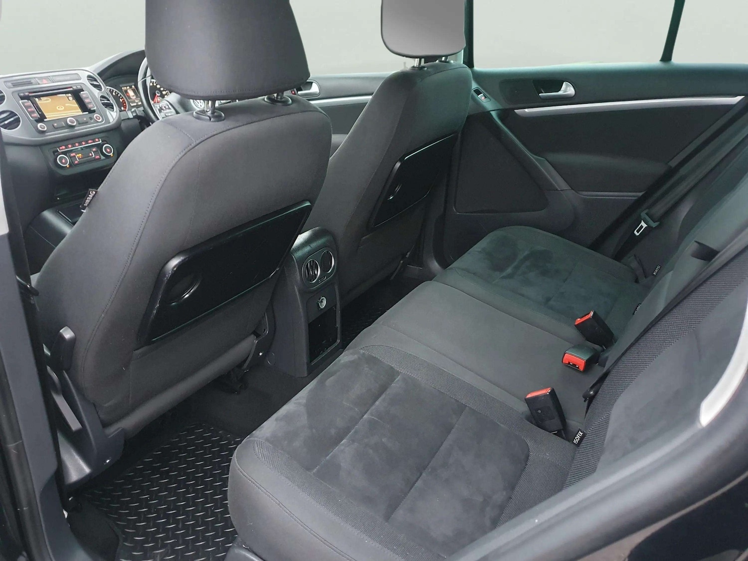 Used Volkswagen Tiguan 2015 for sale - 76292310: Photo 46