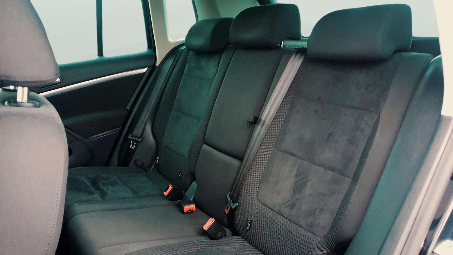 Used Volkswagen Tiguan 2015 for sale - 76292310: Photo 48