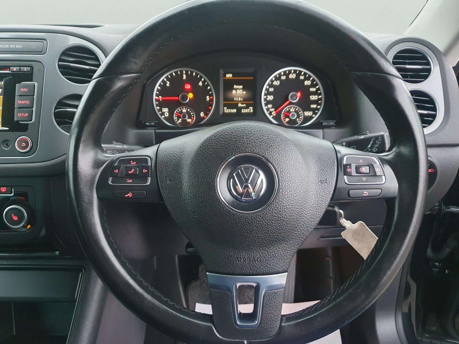 Used Volkswagen Tiguan 2015 for sale - 76292310: Photo 49