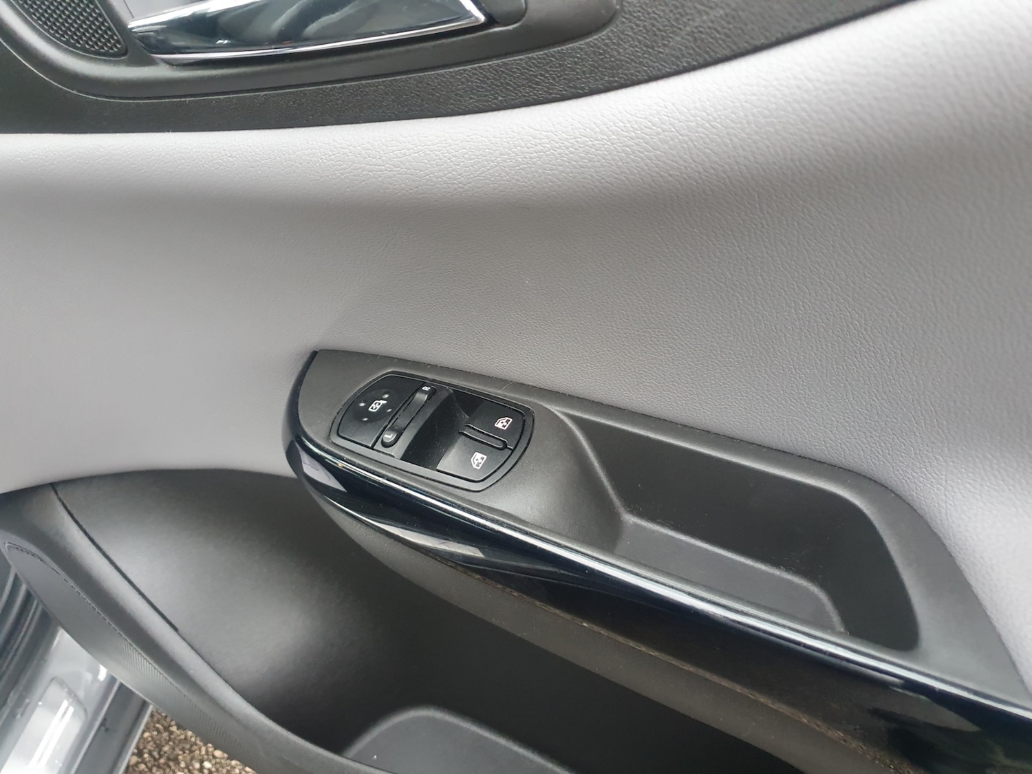 Used Vauxhall Corsa 2015 for sale - 76545737: Photo 35