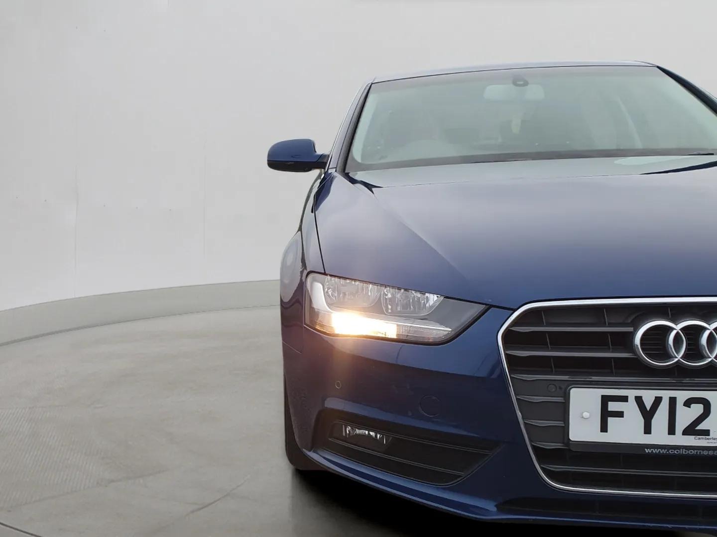 Used Audi A4 2012 for sale - 76316714: Photo 4