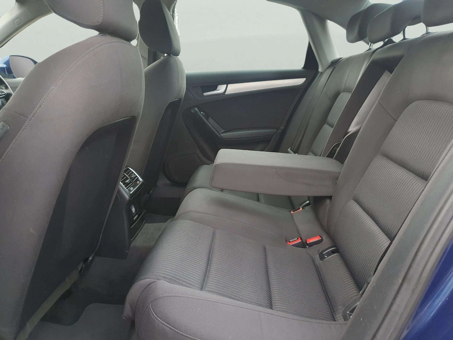 Used Audi A4 2012 for sale - 76316714: Photo 46
