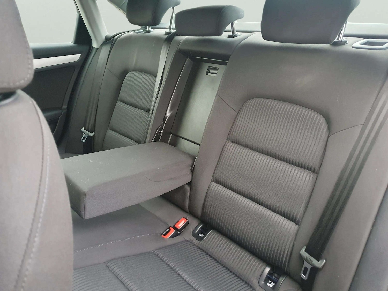 Used Audi A4 2012 for sale - 76316714: Photo 47
