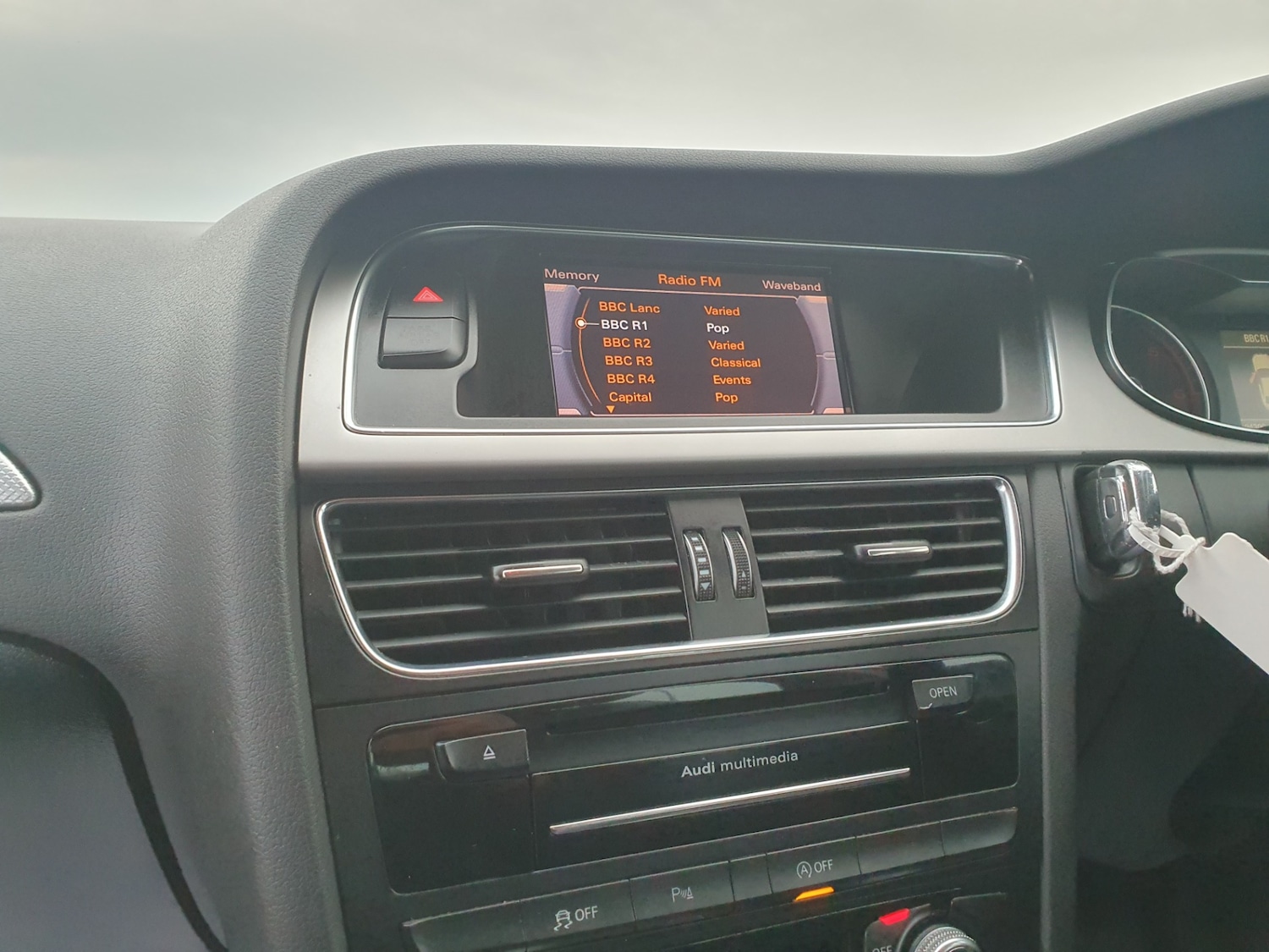 Used Audi A4 2012 for sale - 76316714: Photo 48