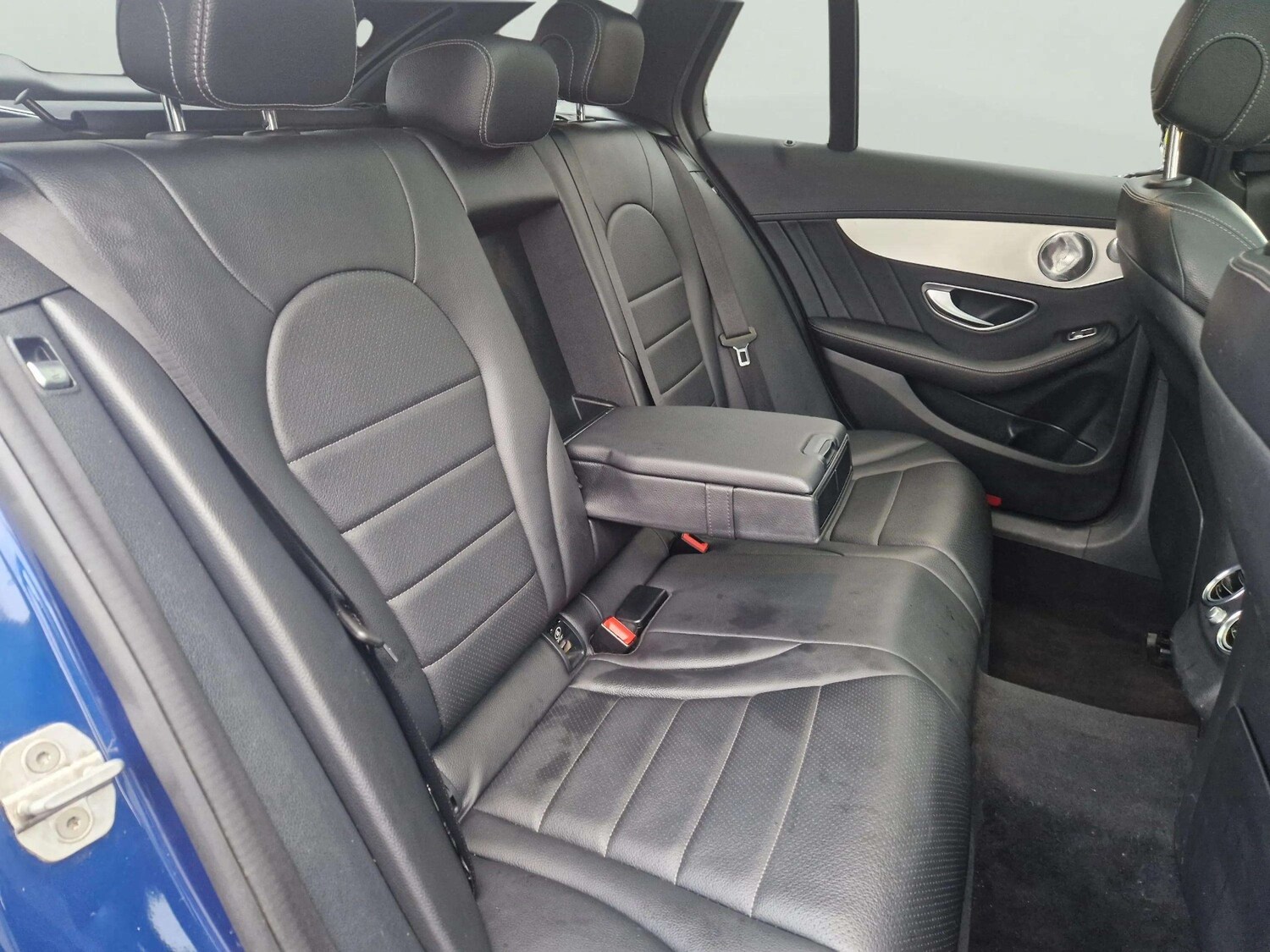 Used Mercedes-Benz C Class 2015 for sale - 77483028: Photo 37