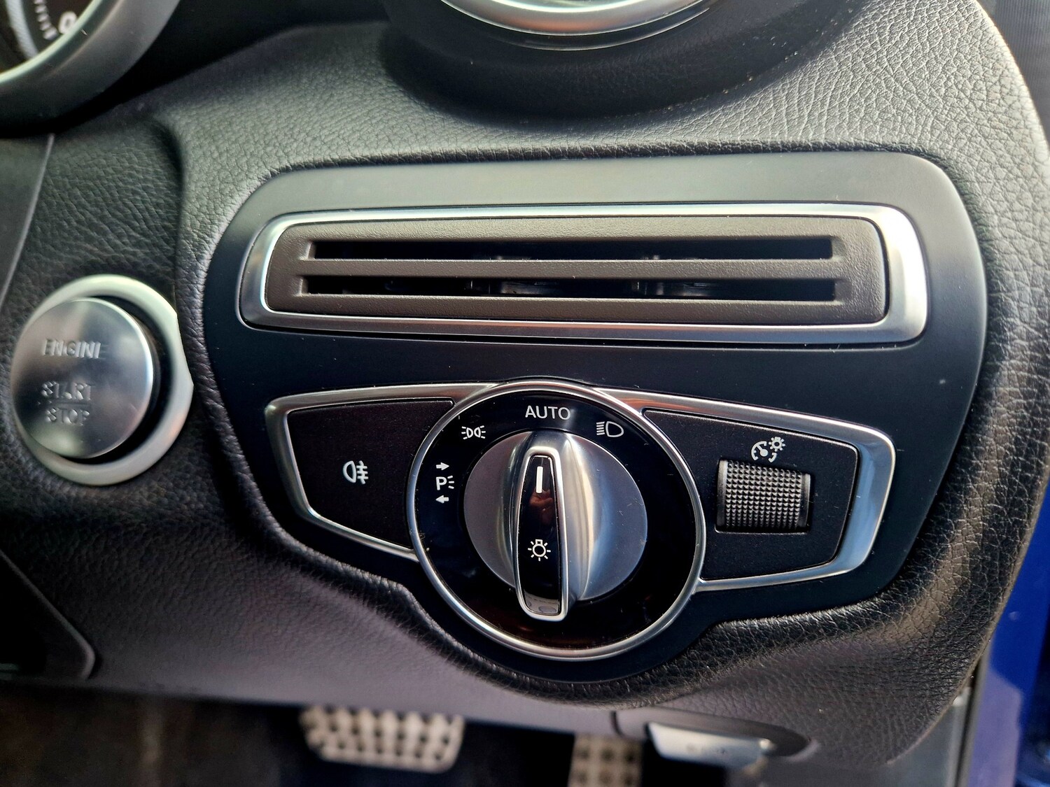 Used Mercedes-Benz C Class 2015 for sale - 77483028: Photo 40