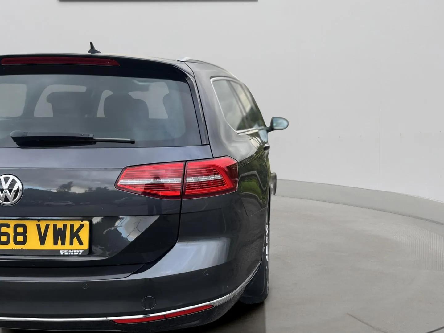 Used Volkswagen Passat 2018 for sale - 76162155: Photo 14