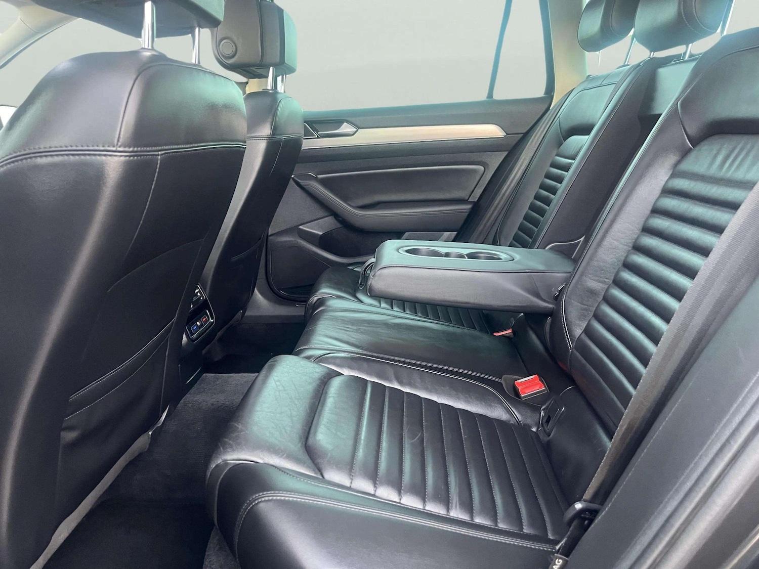 Used Volkswagen Passat 2018 for sale - 76162155: Photo 44