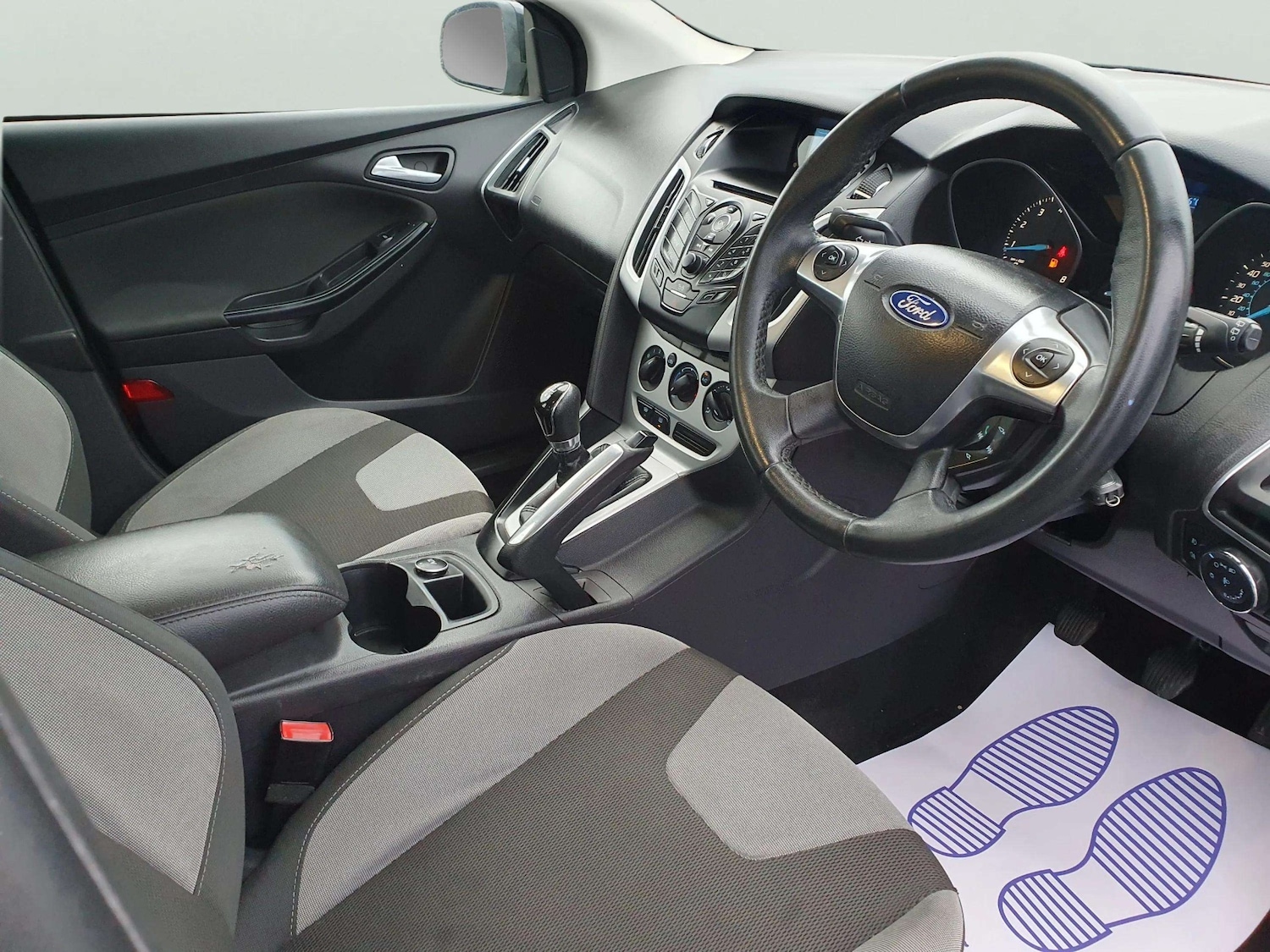 Used Ford Focus 2011 for sale - 76590074: Photo 28