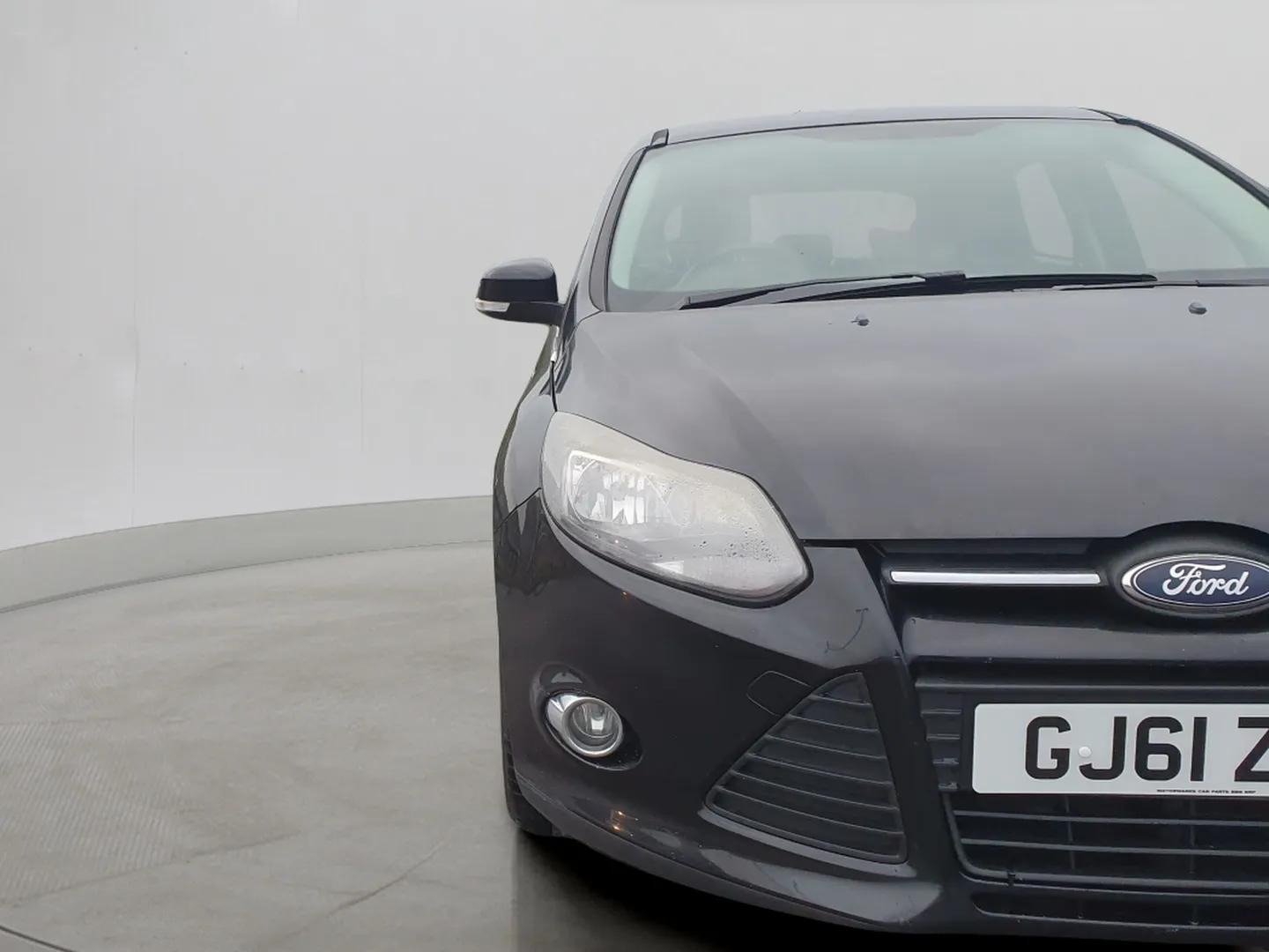 Used Ford Focus 2011 for sale - 76590074: Photo 4