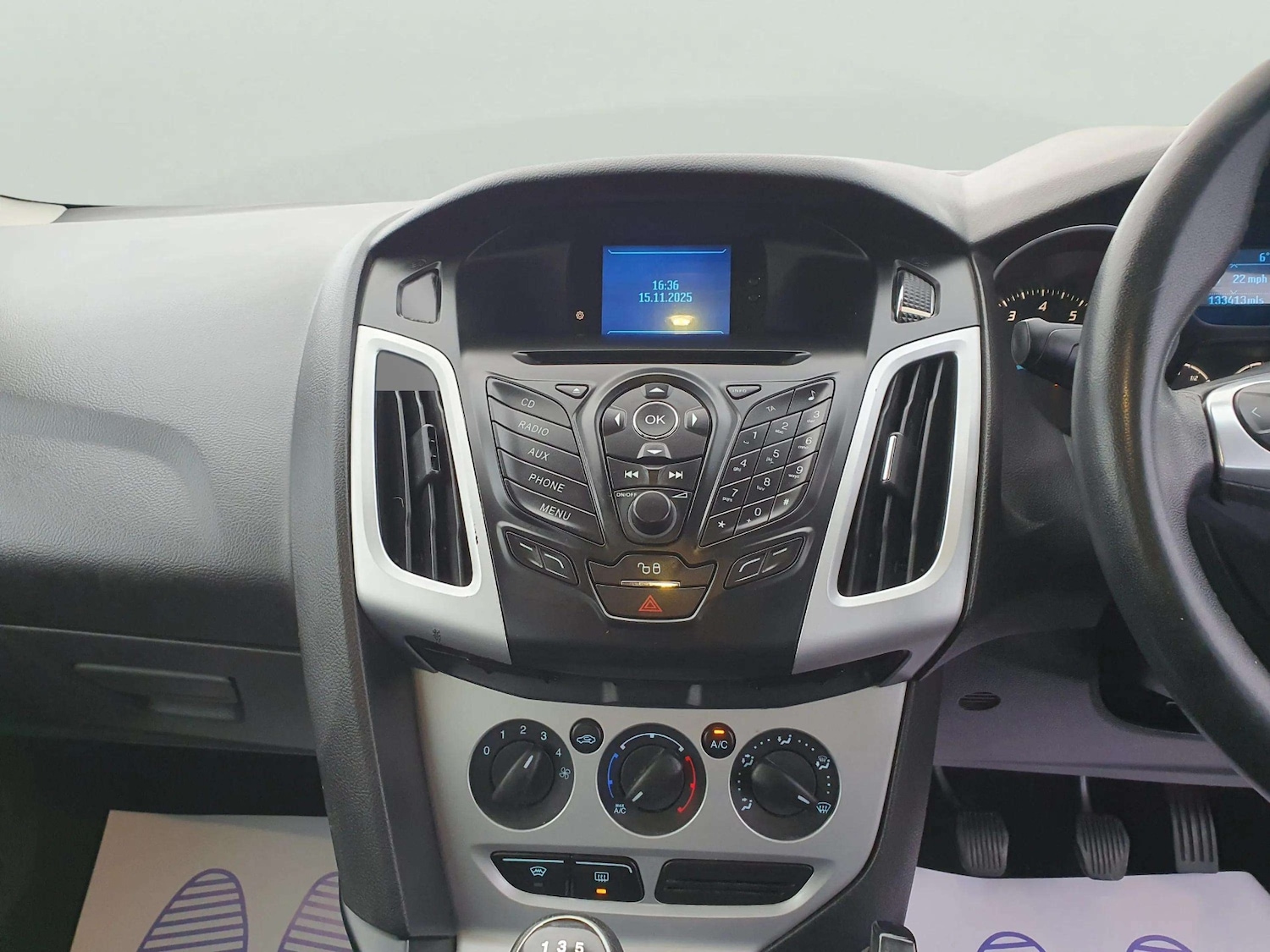 Used Ford Focus 2011 for sale - 76590074: Photo 44